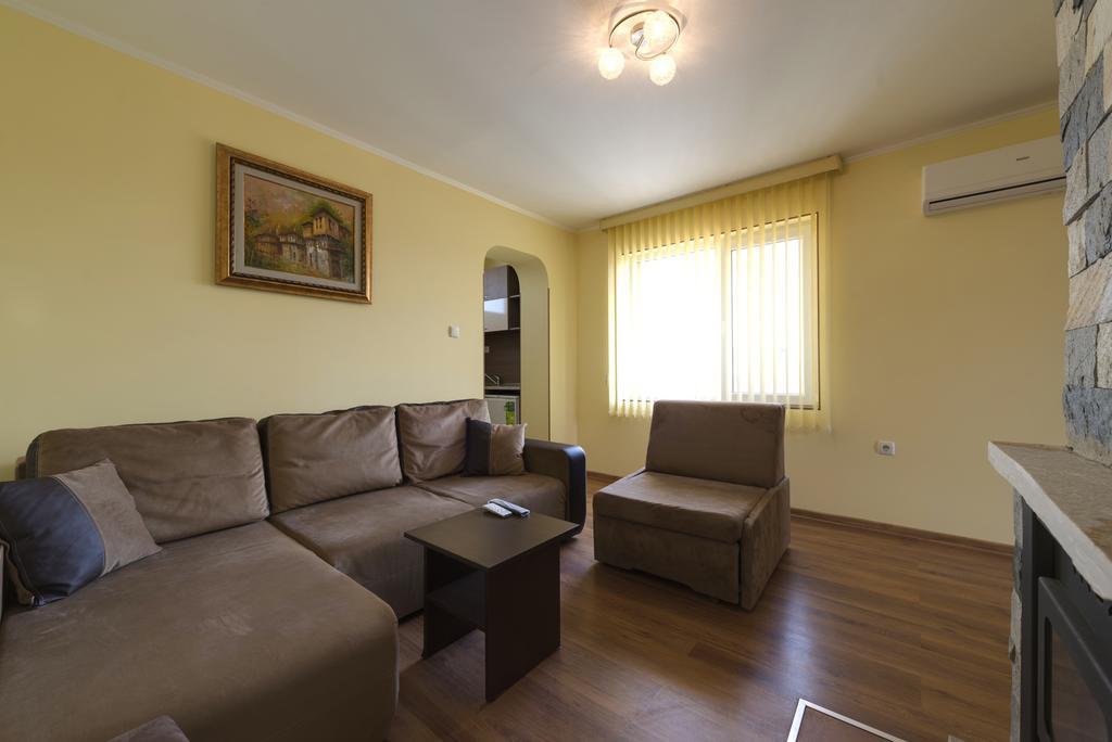 Marinovata Kashta Guest House Veliki Preslav Exteriér fotografie